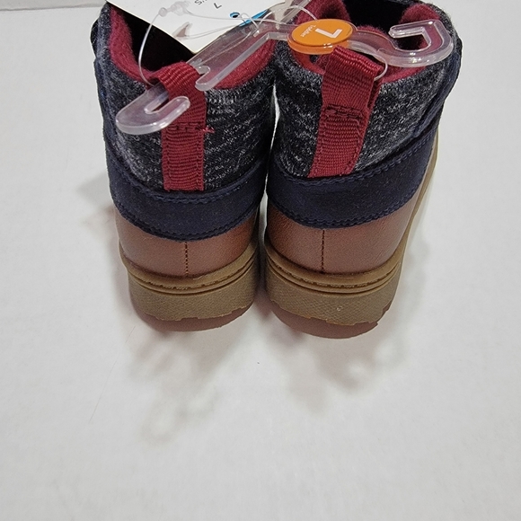 Carter's little boys boots - Picture 4 of 5
